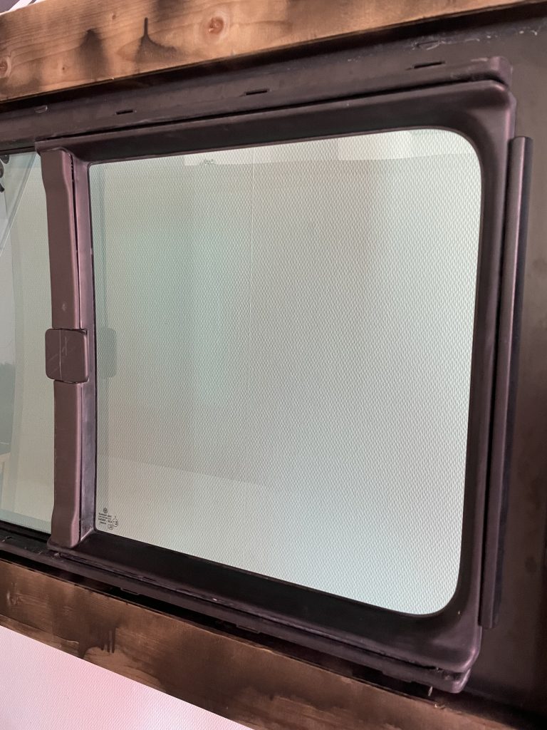 VW T6 (bis BJ2019) - Einbruchschutz / Fenstersicherung